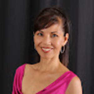 Meet your Posher, Elenita